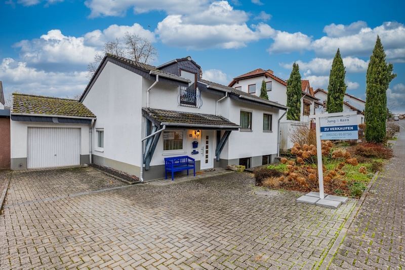 Jung & Kern Immobilien - Freistehendes Einfamilienhaus in ruhiger Sackgassenlage – 55270 Jugenheim in Rheinhessen, 55270 Jugenheim in Rheinhessen – Vorschaubild 16