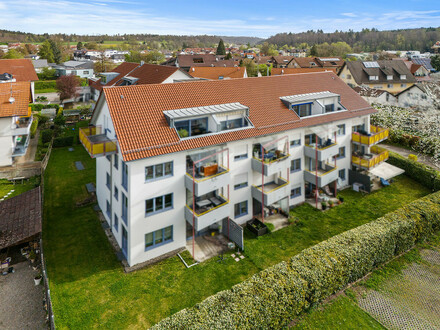 360° I Sofort bezugsfreie 1-Zimmer-Wohnung mit Balkon im Herzen von Mochenwangen