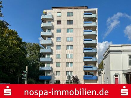 Modernisierte 1,5 Zimmer Wohnung mit Tiefgaragenstellplatz und Balkon in Hamburg Wandsbek