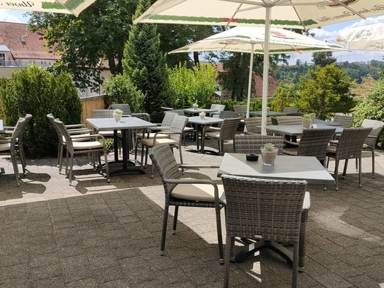 Sofortige Übernahme möglich! - Neuwertiges Restaurant mit Gartenterrasse in Bingen