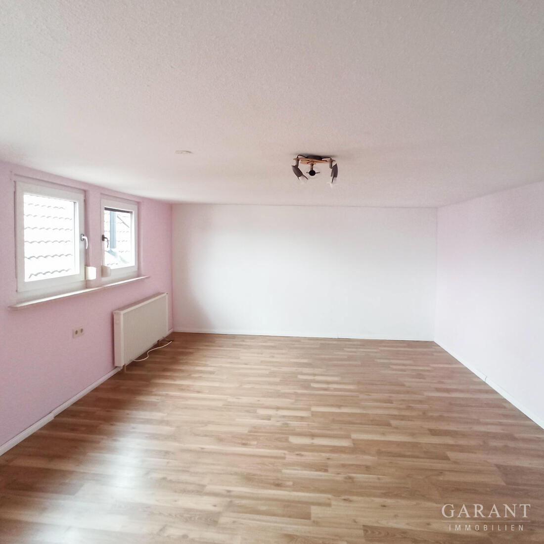 Charmante Doppelhaushälfte mit Garten, Werkstatt & Garage in Augsburg-Göggingen – 86199 Augsburg, 86199 Augsburg – Vorschaubild 17