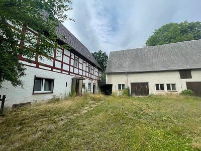 RAUM FÜR GROßFAMILIEN, IN RUHIGER LAGE