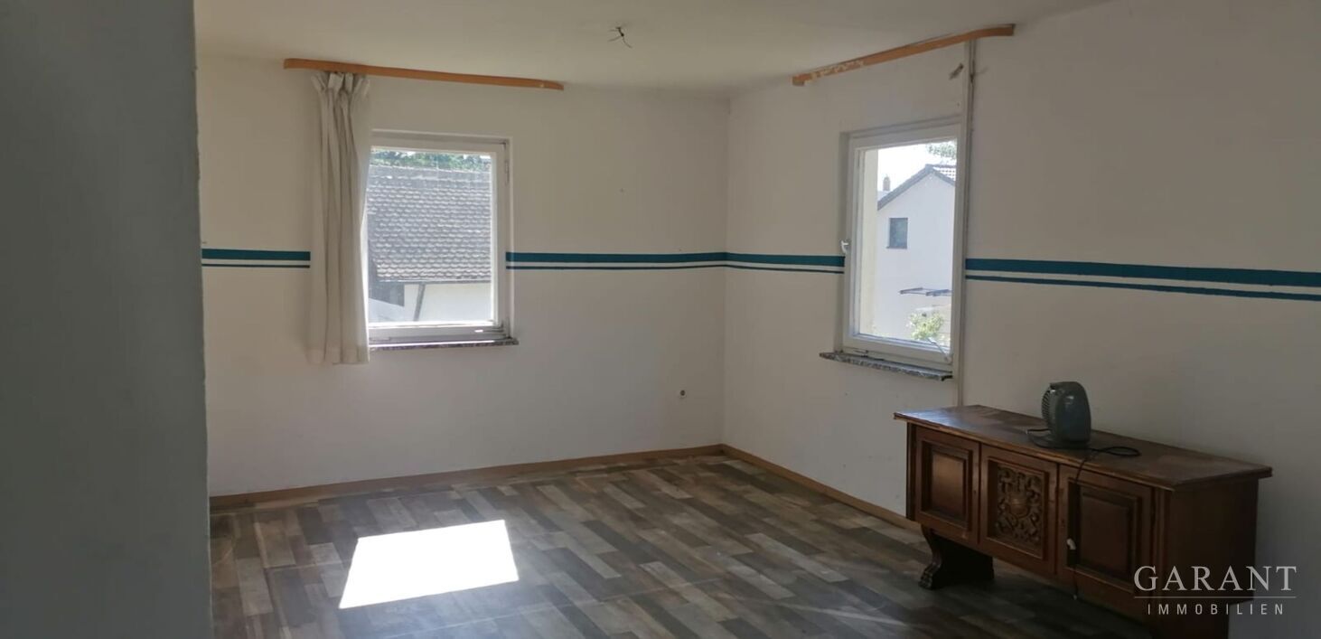 Einfamilienhaus mit großem Grundstück, Raum für Leben, Natur und vielen Möglichkeiten – 90559 Burgthann, 90559 Burgthann – Vorschaubild 11