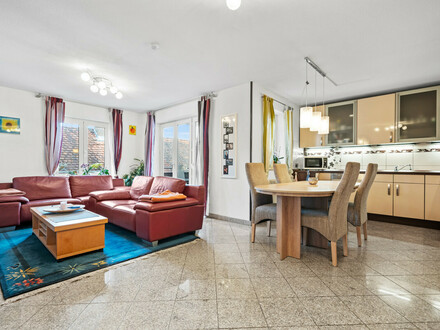 360° I 3-Zimmer-Wohnung in Teilort von Bermatingen, sofort verfügbar! Zwei Balkone und Tiefgarage!