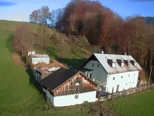 Einzigartiges Wohnhaus am Heuberg mit Stadtblick