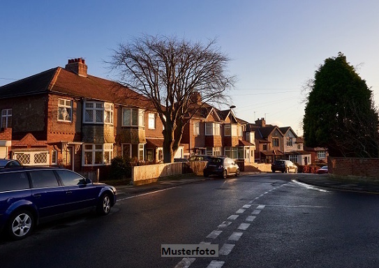 Ideal für Familien + Einfamilien-Reihenhaus mit Garage +