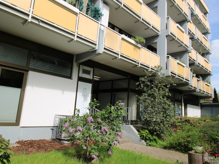 2-Zimmer-Wohnung mit Einbauküche und Balkon in Schwabach