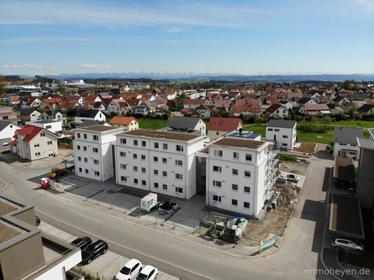 Maisonette-5-Zimmer-Wohnung mit Balkon, Dachterrasse und Bergsicht, Neubau, Erstbezug (C9)