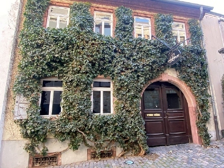 Der BASSENHEIMER HOF in Mainz, eine ganz besondere Lokation als Gastronomie oder Eventfläche...