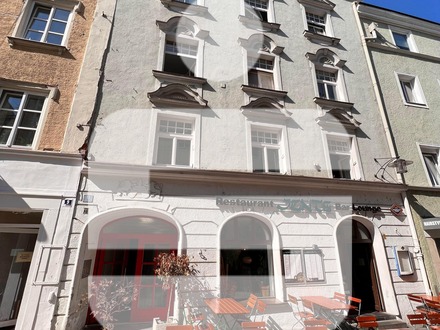 Coole 3-Zimmer-Wohnung mit Mega-Terrasse inmitten der Passauer Fußgängerzone - an WG vermietet