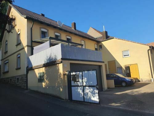 Großzügiges Einfamilienhaus + Hallen in 97534 Waigolshausen-Hergolshausen zwischen Schweinfurt und Würzburg sowie Volka…