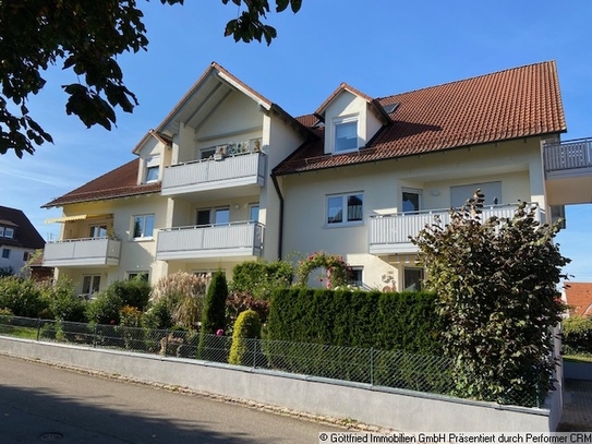 Sonnige 3 Zi.-Erdgeschoßwohnung mit Terrasse in Reutti