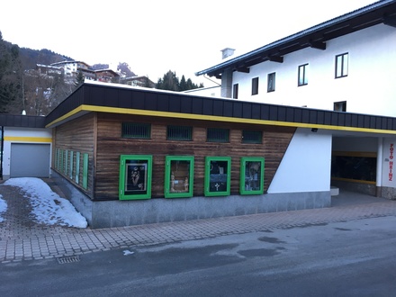 Großraum Garage Halle