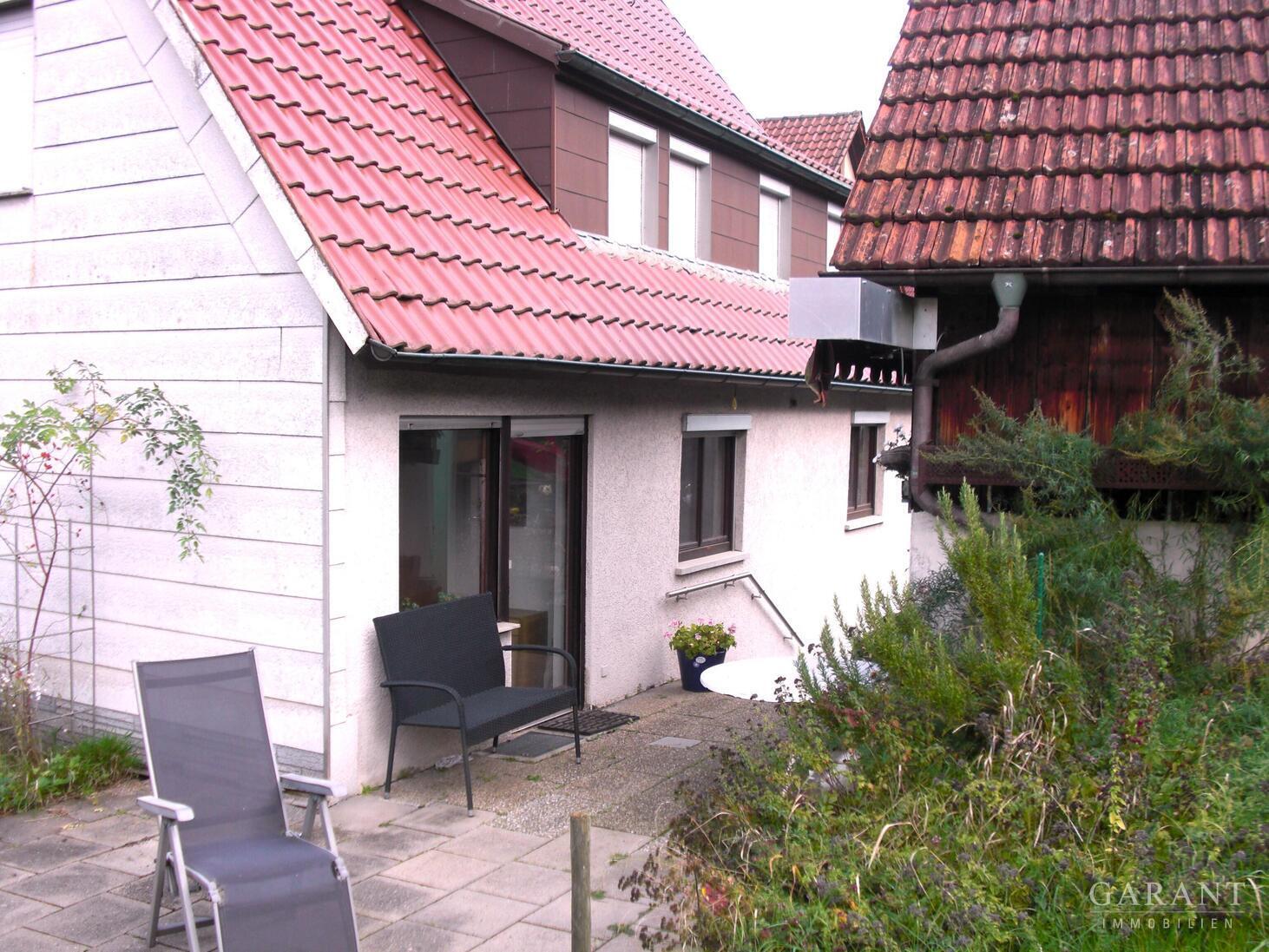 Idyllisches Wohnen, umgeben von Weinbergen und Obstbaumwiesen. – 71384 Weinstadt, 71384 Weinstadt – Vorschaubild 2