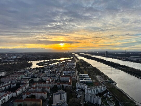 45. Stock! Ein Stück vom Himmel über Wien: Österreichs höchste Mietwohnung - DANUBEFLATS