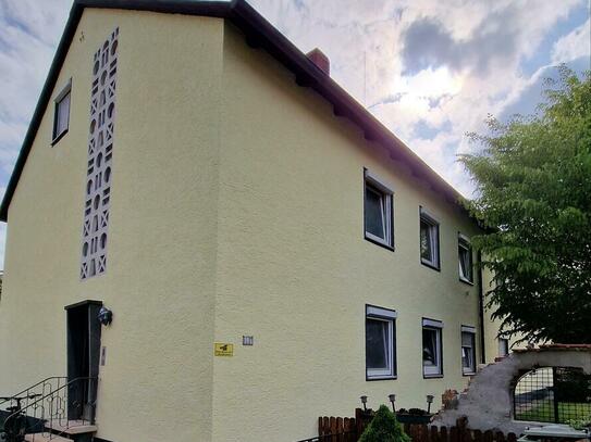 neuer Preis - Schwabelweis - Solides Sechsfamilienhaus in ruhiger Lage mit Finanzierungsangeboten