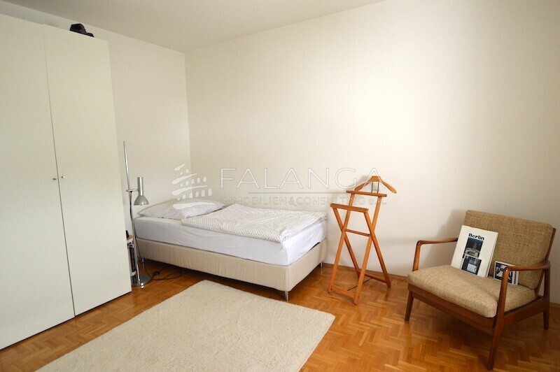 FALANGA IMMOBILIEN-Begehrter großer Bungalow in prima Zustand und top Grünlage in Mörfelden-Walldorf – 64546 Mörfelden-Walldorf / Walldorf, 64546 Mörfelden-Walldorf / Walldorf – Vorschaubild 13