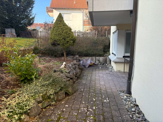 Fronreute / Blitzenreute - Großflächige 2-Zimmer-Wohnung mit Terrasse!