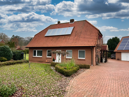 TOP-gepflegtes Einfamilienhaus auf traumhaftem Grundstück!