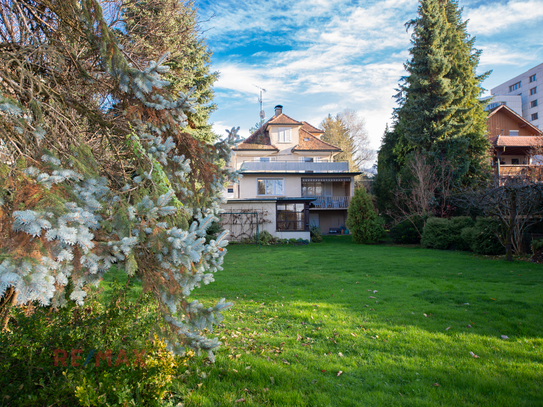 Top-Stadthaus: Zentrale Lage, großes Grundstück