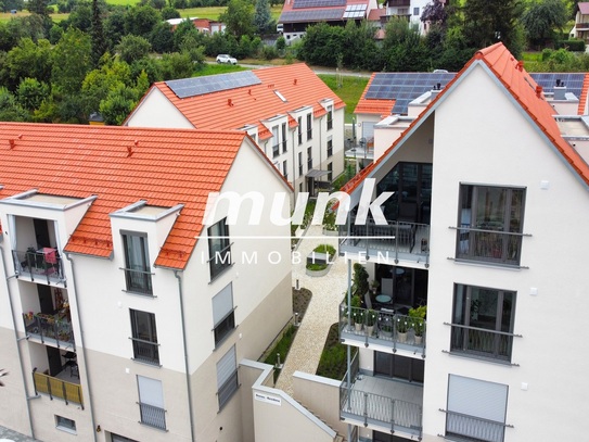 Lichterfüllter Neubau mit sonniger Terrasse