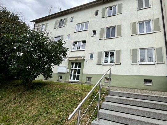 Einziehen und Wohlfühlen! Modernisierte 4-Zi-Wohnung in ruhiger Wohnlage