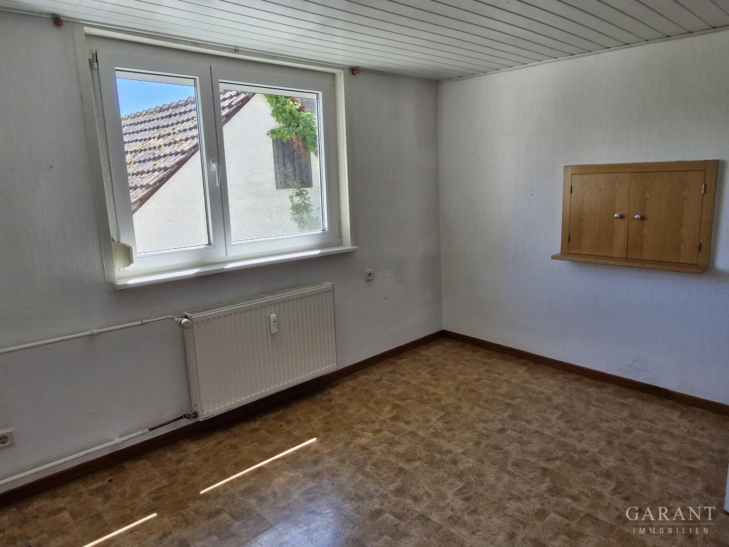 Großes Haus mit viel Potenzial, lesen Sie selbst! – 73104 Börtlingen, 73104 Börtlingen – Vorschaubild 4