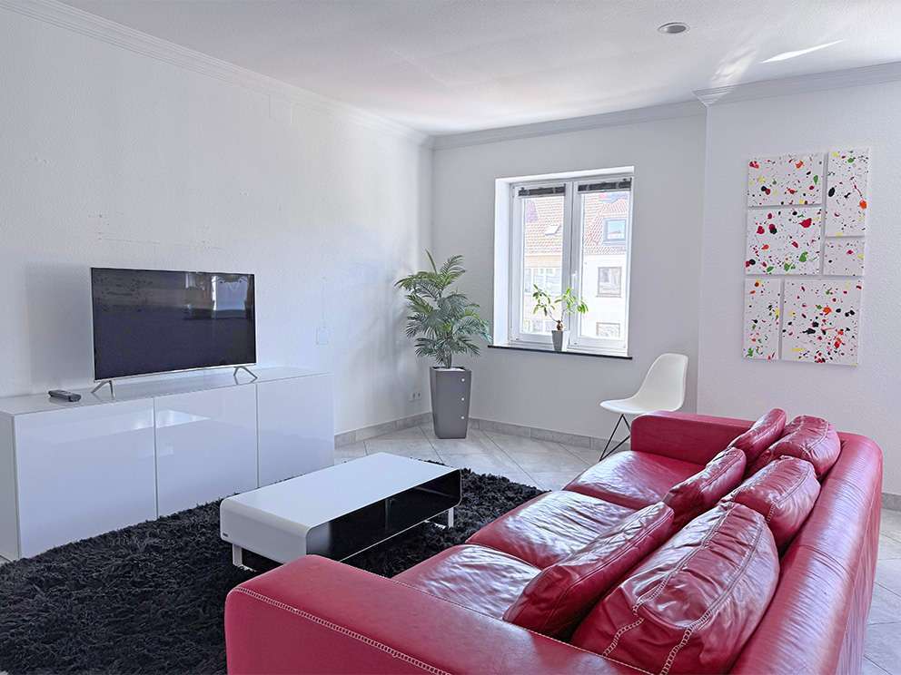 Schwachhausen / Exklusive teilmöblierte 2-Zimmer-Wohnung mit Balkon in Toplage - Photo 1