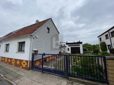 VIEL PLATZ FÜR DIE GANZE FAMILIE, IN RUHIGER LAGE