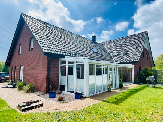 Hochwertiger Bauernhof in Gütersloh-Isselhorst mit Pool im Angebotsverfahren–OPEN HOUSE am 17.08.24