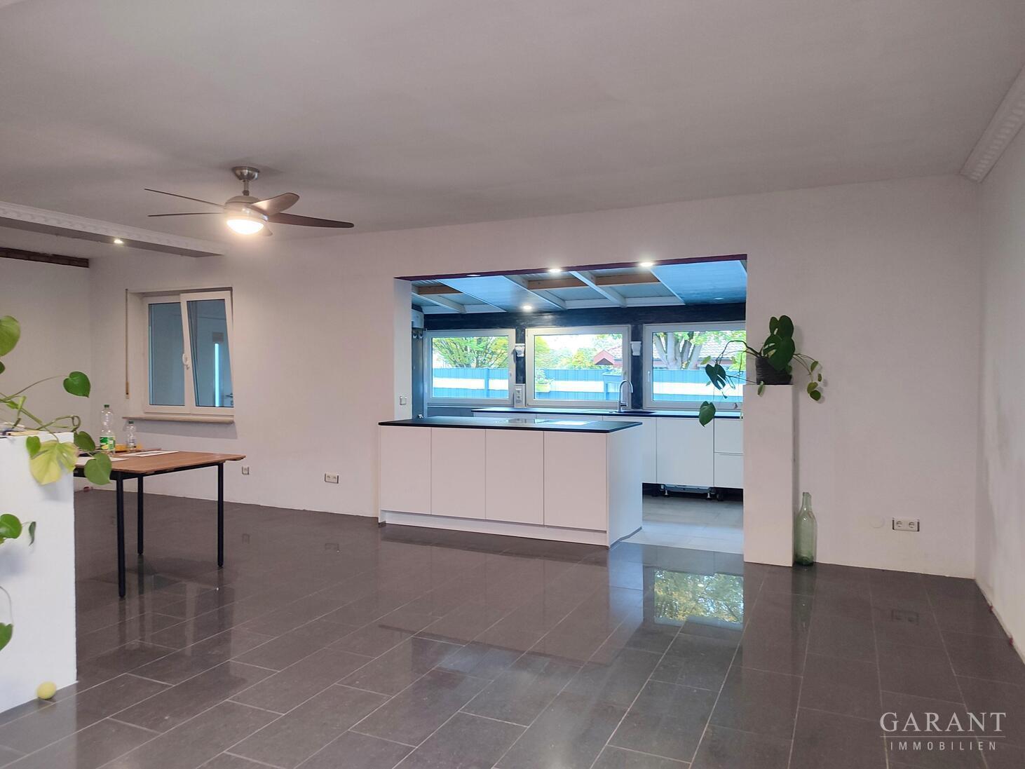 Gemütliches, freistehendes Einfamilienhaus mit Einliegerwohnung in toller Lage! – 76661 Philippsburg, 76661 Philippsburg – Vorschaubild 2