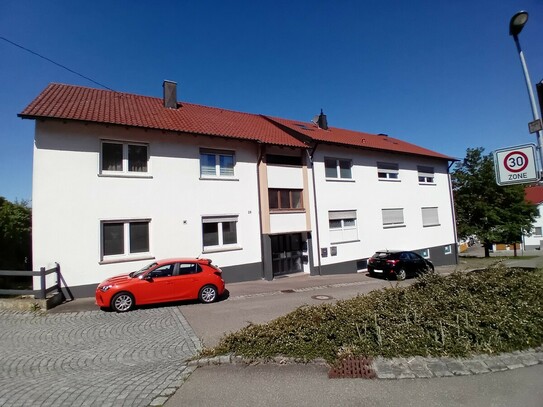 Vierfamilienhaus in Hohenmemmingen mit flexiblen Nutzungsmöglichkeiten