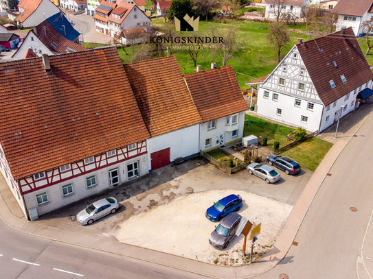 Langjährig vermietete 2 Zimmerwohnung mit Renditepotenzial