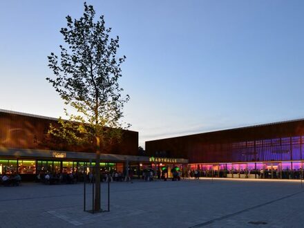 Einzigartige Geschäftsmöglichkeit: moderne Stadthalle Cham sucht Gastronomen