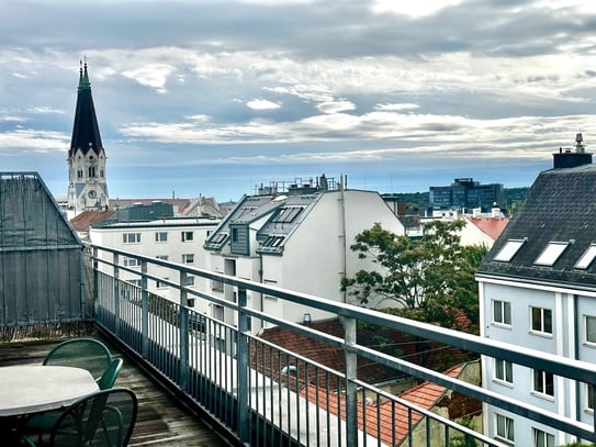 DG Wohnung mit großer Süd Terrasse Garage