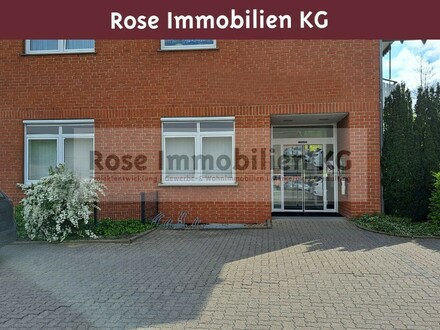 ROSE IMMOBILIEN KG: Hier werden Sie gesehen! Büro-/Praxisfläche nahe Einkaufsmarkt.