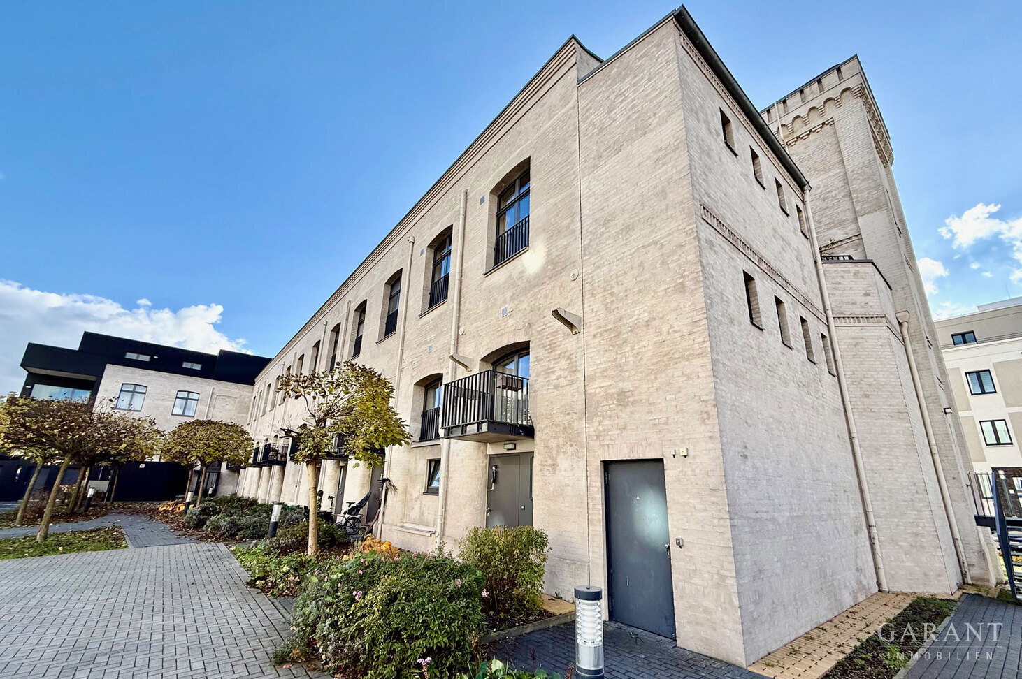 Bezugsfreie - sehr schöne 2 Zimmer-Wohnung an einem bedeutsamen Potsdamer Standort! – 14473 Potsdam, 14473 Potsdam – Vorschaubild 3