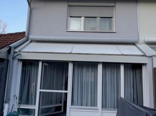 ** TOP-modernisiertes Reiheneckhaus **