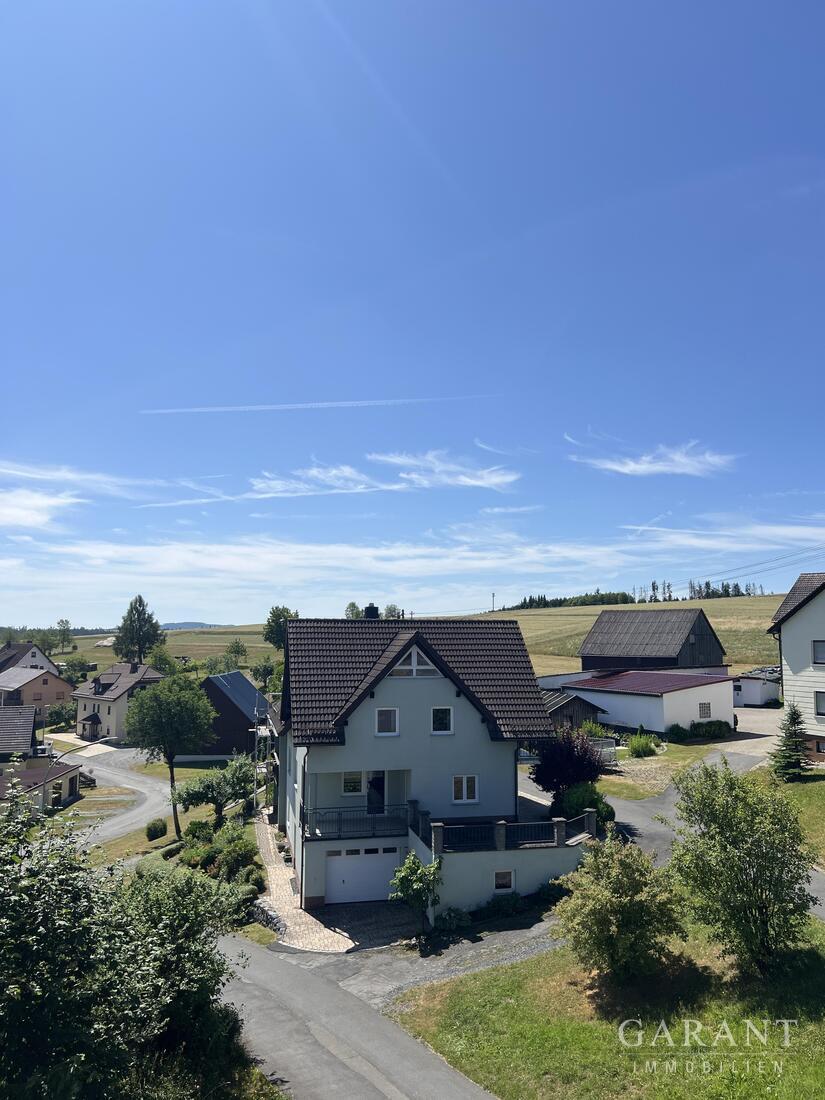 Platz für die ganze Familie! Neue Bilder. Vermietung 1. Stock/DG möglich. Haus ist leergeräumt. – 96352 Wilhelmsthal, 96352 Wilhelmsthal – Vorschaubild 15