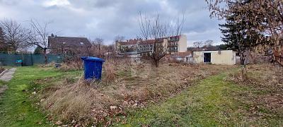 BAUGRUNDSTÜCK IM RUHEPULS DER STADT