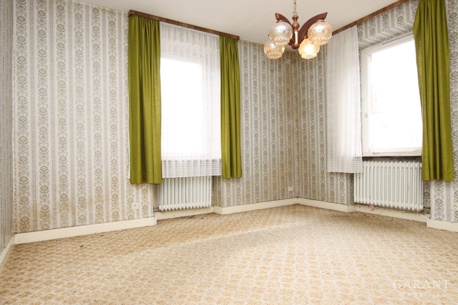 Wer erweckt dieses ältere Einfamilienhaus mit großem Grundstück aus seinem Dornröschenschlaf? – 67661 Kaiserslautern, 67661 Kaiserslautern – Vorschaubild 5