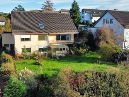 Eindrucksvoll! Großzügiges Wohnhaus in ruhiger Lage in Biberach-Talfeld