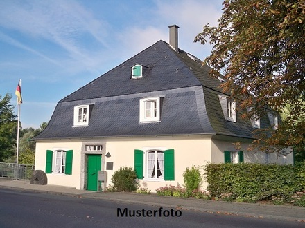 Ihre Chance + Einfamilienhaus in gutem Zustand +