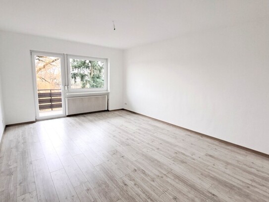 Renovierte Wohnung mit Balkon