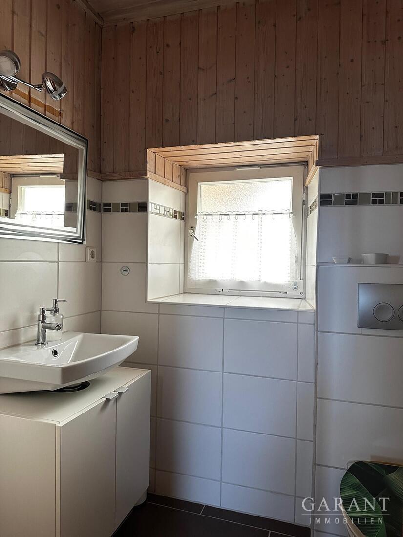 Denkmalgeschütztes Wohnhaus mit großzügigem Grundstück und vielfältigen Möglichkeiten! – 86745 Hohenaltheim, 86745 Hohenaltheim – Vorschaubild 11