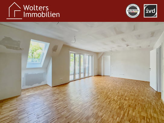 Moderne Neubauwohnung mit Balkon und zusätzlichen Ausbaumöglichkeiten im Dachgeschoss!