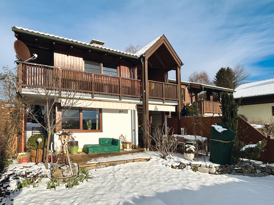 Ein Platz zum Leben und Träumen - charmante Doppelhaushälfte mit kleinem Garten