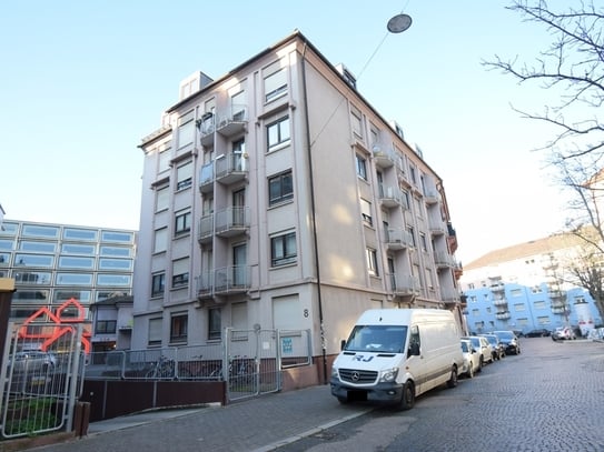 Frisch saniertes Apartment direkt in der Innenstadt auf Erbpachtgrundstück