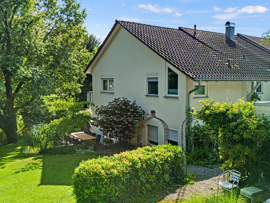 Idyllisches Stadthaus in Ravensburg mit großem Grundstück