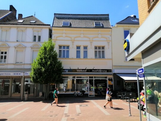 Historisches Wohn-Geschäftshaus mitten in der Fußgängerzone der Stadt Beckum!